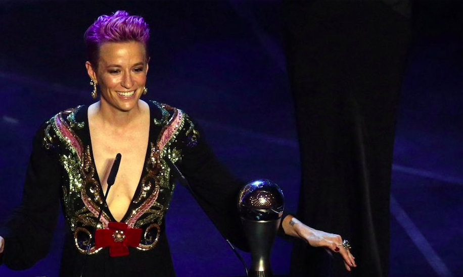 Calcio / Megan Rapinoe vince il Pallone d’Oro femminile